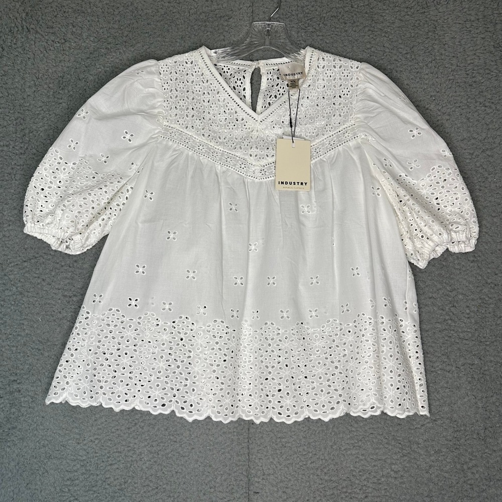 Industry Republic Clothing White Eyelet Cotton Blouse Puff Sleeve Top Medium NEW